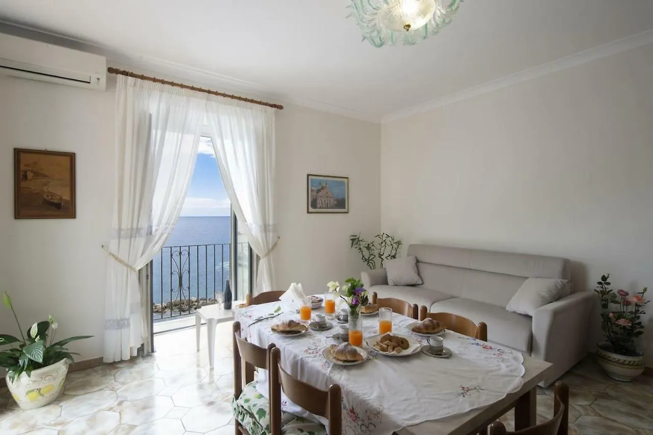 Amalfi-Sun Appartement 0*, Amalfi Italië
